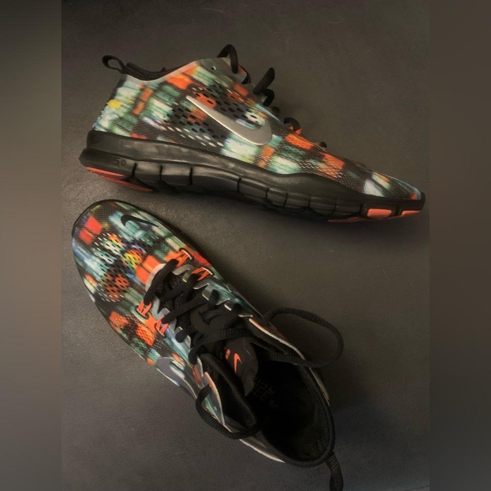 Men Nike Free multicolor Black/pink size 7